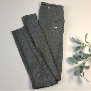 Gymshark • Grey high rise leggings with pockets